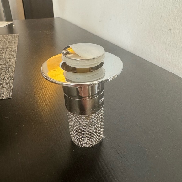 3 cm base plug for bathroom sink - Picture 3 of 3